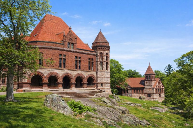 Best Siding Installation pros in North Easton, MA